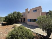 Exo Lakkonia Kreta, Exo Lakkonia: Villa auf dem Land mit Pool, Olivenhain und Bergblick zu verkaufen Haus kaufen